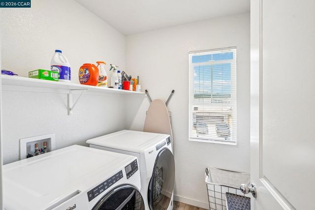 6828 Oakum Way, Stockton, CA 95219