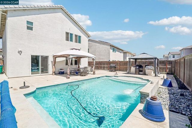 6828 Oakum Way, Stockton, CA 95219