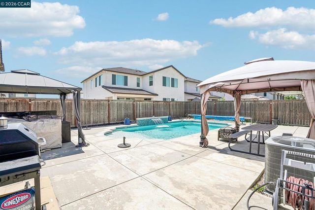 6828 Oakum Way, Stockton, CA 95219