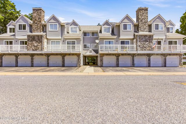 104 Schley Avenue, Toms River, NJ 08755
