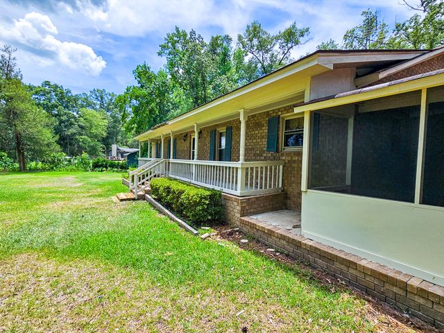 192 Lazy Bee Lane, Green Pond, SC 29446
