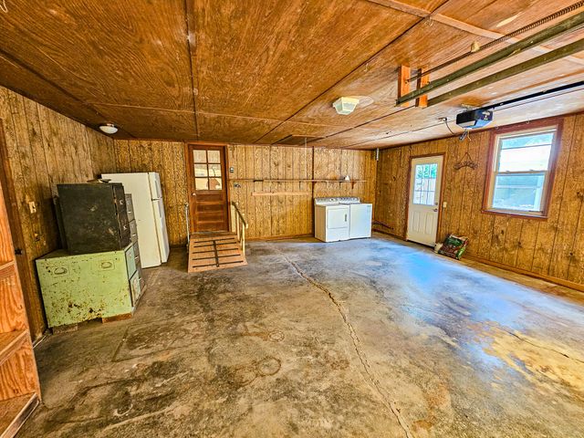 192 Lazy Bee Lane, Green Pond, SC 29446
