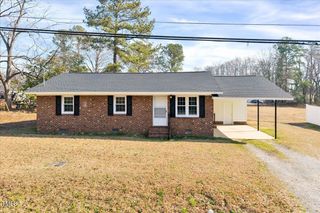 307 S Main Street, Four Oaks, NC 27524
