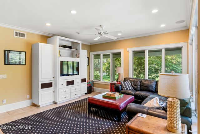 22 Ridge Road, Rumson, NJ 07760