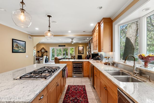 22 Ridge Road, Rumson, NJ 07760