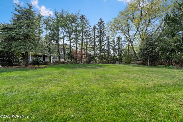 22 Ridge Road, Rumson, NJ 07760