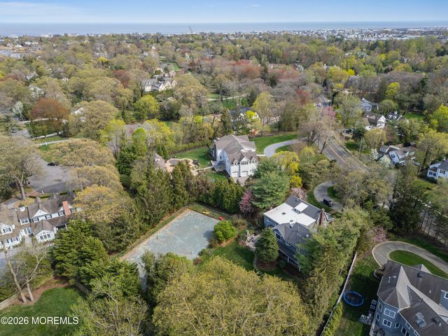 22 Ridge Road, Rumson, NJ 07760