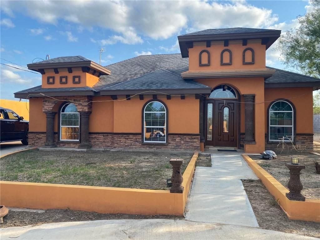 18 Placido Road, Roma, TX 78584