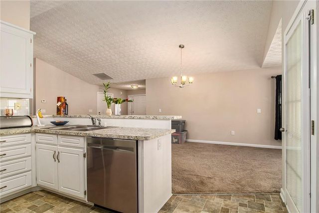 741 Jacoby Drive, Loganville, GA 30052