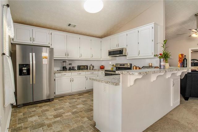 741 Jacoby Drive, Loganville, GA 30052