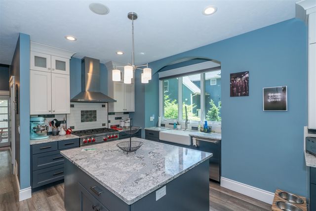 10543 Lakeshore Drive, West Olive, MI 49460