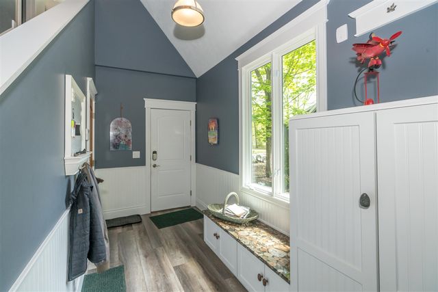 10543 Lakeshore Drive, West Olive, MI 49460