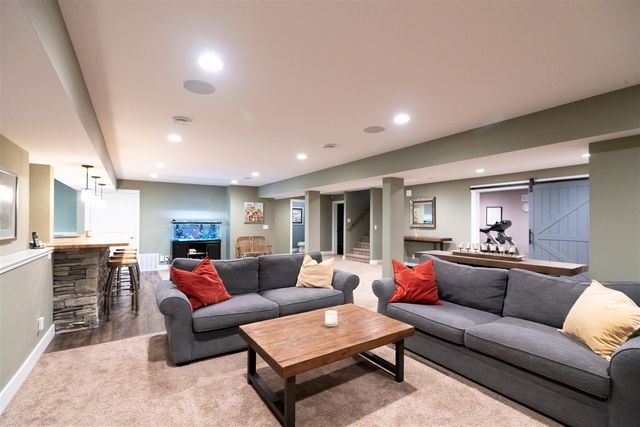 10543 Lakeshore Drive, West Olive, MI 49460