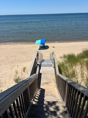 10543 Lakeshore Drive, West Olive, MI 49460