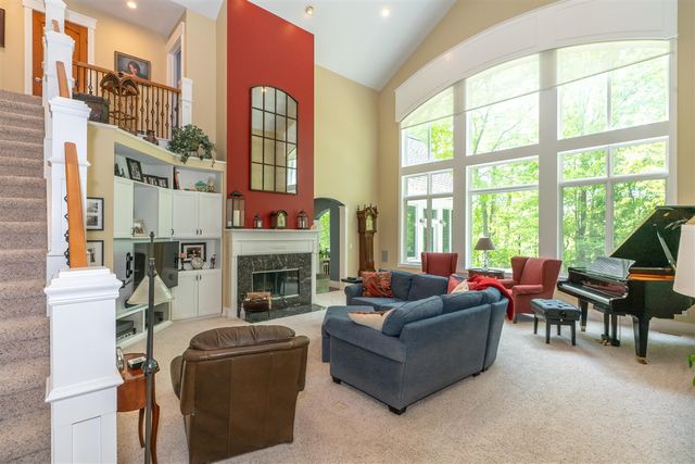 10543 Lakeshore Drive, West Olive, MI 49460