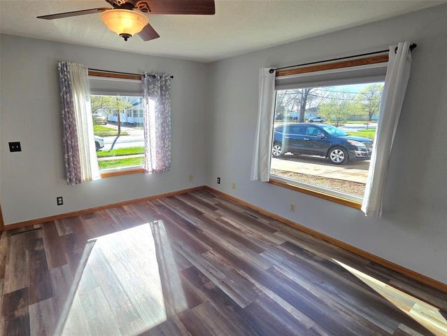 816 Starr Avenue, Eau Claire, WI 54703