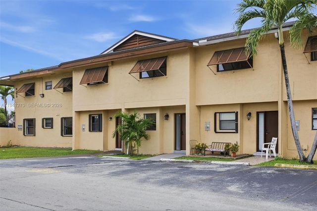 6850 NW 173rd Dr 103, Hialeah, FL 33015