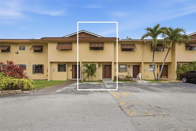 6850 NW 173rd Dr 103, Hialeah, FL 33015