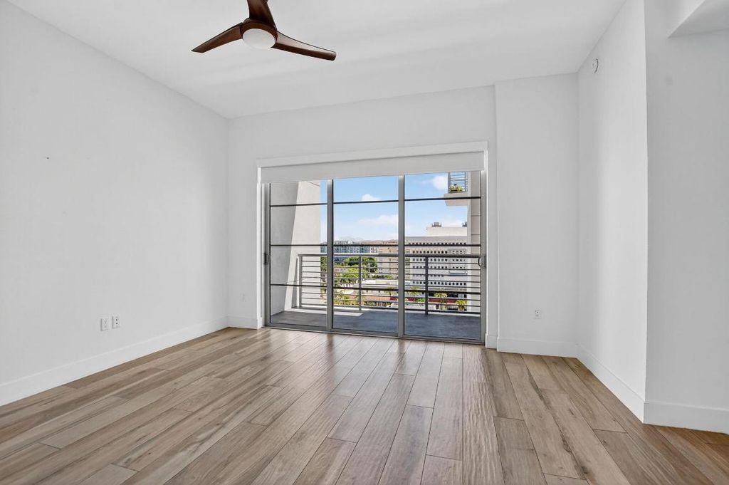 Image 12 of property listing at 155 E Boca Raton Road 1014, Boca Raton, FL 33432