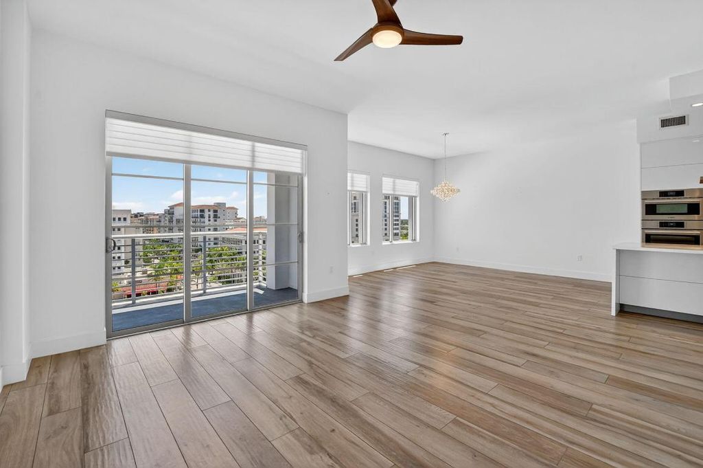 Image 3 of property listing at 155 E Boca Raton Road 1014, Boca Raton, FL 33432