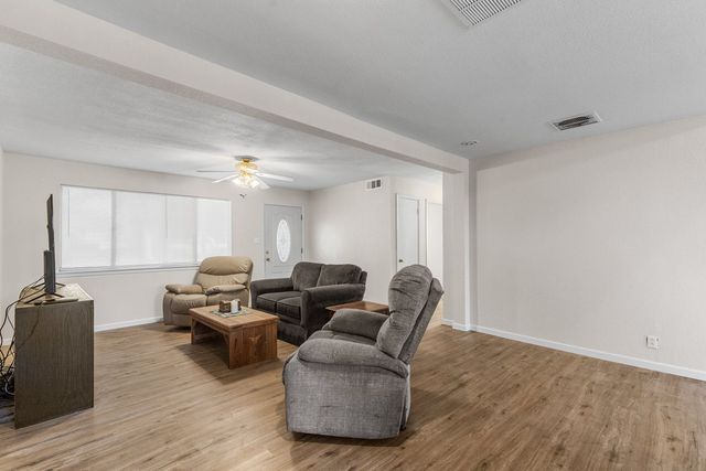 2010 Burroughs Street, Wichita Falls, TX 76309