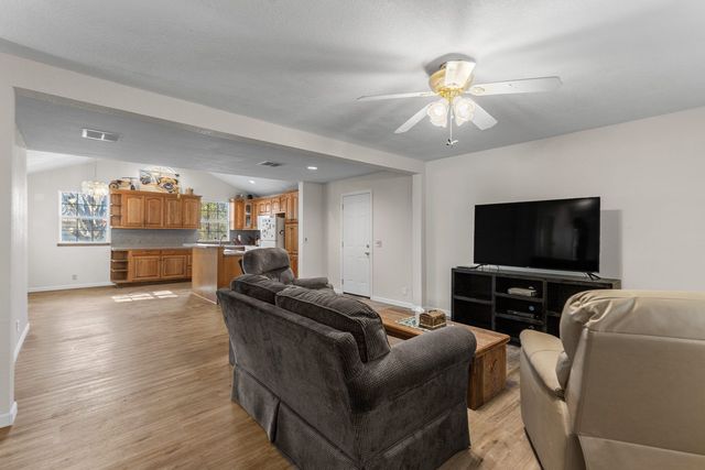 2010 Burroughs Street, Wichita Falls, TX 76309