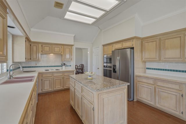 3105 Westwood Drive, Arlington, TX 76012