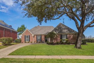 3105 Westwood Drive, Arlington, TX 76012