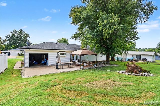 661 Sun Valley N, Arnold, MO 63010