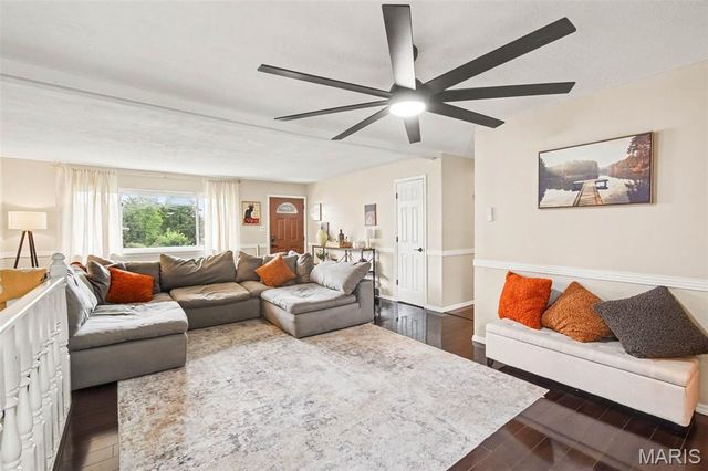661 Sun Valley N, Arnold, MO 63010