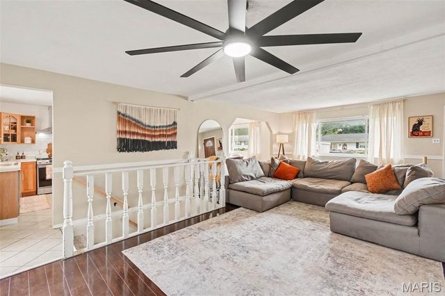 661 Sun Valley N, Arnold, MO 63010