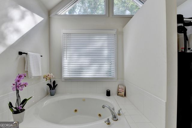 2486 Hampton Park Drive, Buford, GA 30519