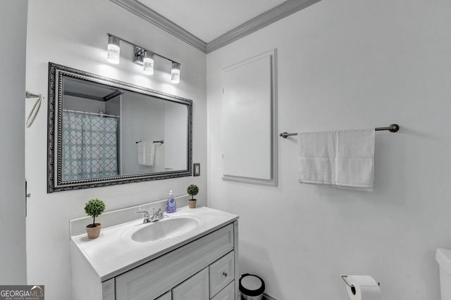 2486 Hampton Park Drive, Buford, GA 30519