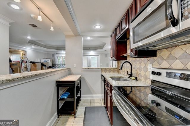 2486 Hampton Park Drive, Buford, GA 30519