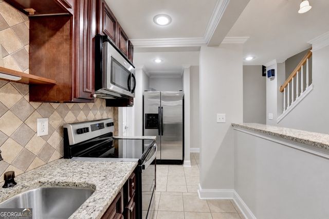 2486 Hampton Park Drive, Buford, GA 30519