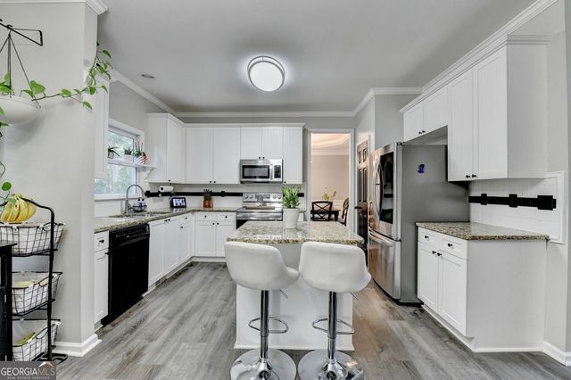 2486 Hampton Park Drive, Buford, GA 30519