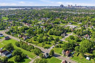 3407 Van Dyke Street, Detroit, MI 48214