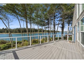 36720 BROOTEN Rd, Pacific City, OR 97135