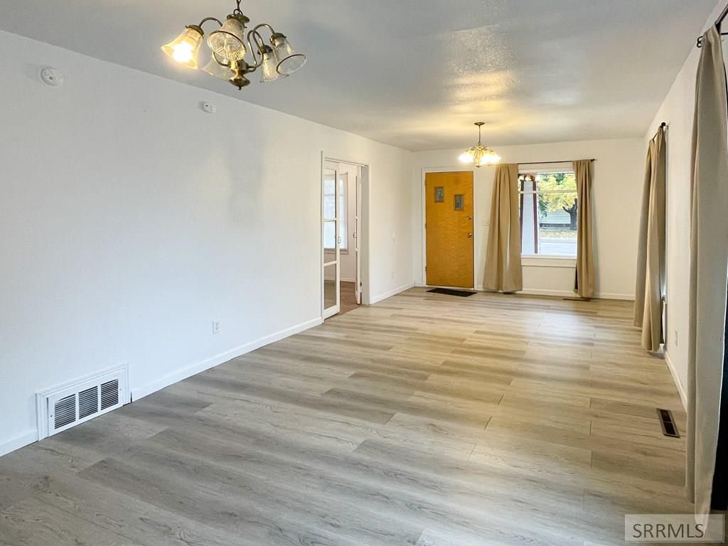 Image 2 of property listing at 725 E Judicial Street, Blackfoot, ID 83221