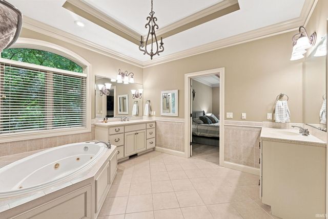 7566 E Lakewood Dr- 92, Roanoke, IN 46783