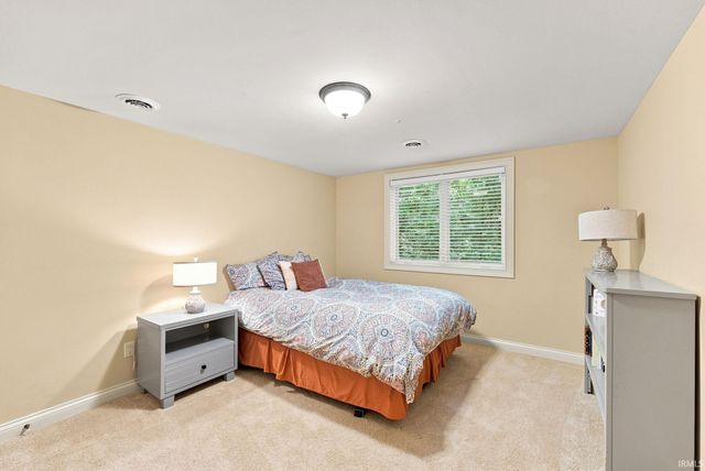 7566 E Lakewood Dr- 92, Roanoke, IN 46783