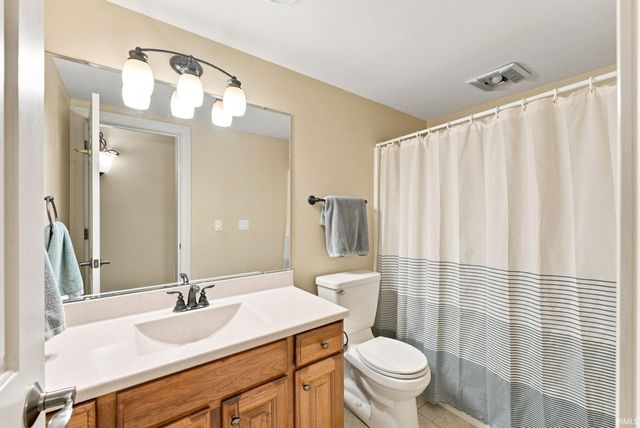 7566 E Lakewood Dr- 92, Roanoke, IN 46783