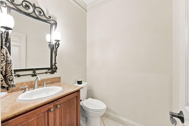 7566 E Lakewood Dr- 92, Roanoke, IN 46783