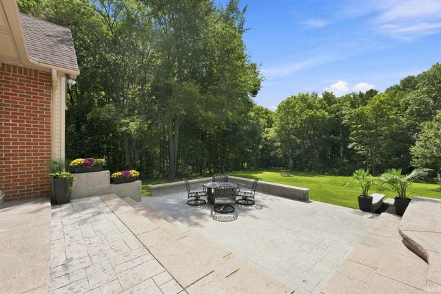 7566 E Lakewood Dr- 92, Roanoke, IN 46783