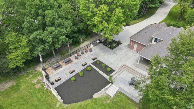 7566 E Lakewood Dr- 92, Roanoke, IN 46783