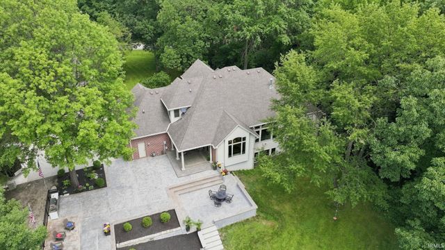 7566 E Lakewood Dr- 92, Roanoke, IN 46783