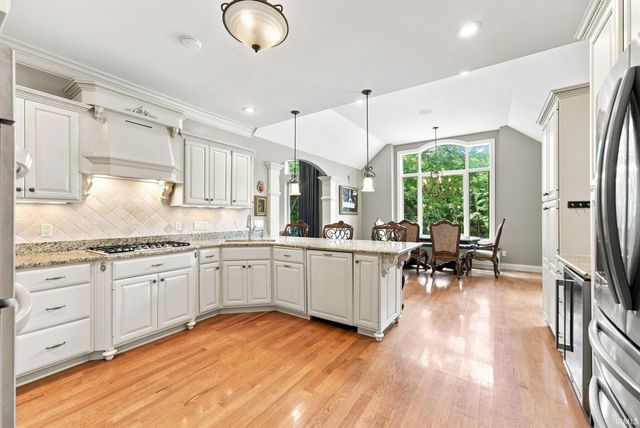 7566 E Lakewood Dr- 92, Roanoke, IN 46783