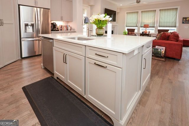 601 Abbington River Lane, Atlanta, GA 30339