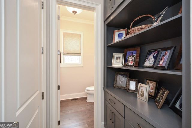 601 Abbington River Lane, Atlanta, GA 30339