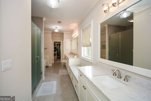 601 Abbington River Lane, Atlanta, GA 30339